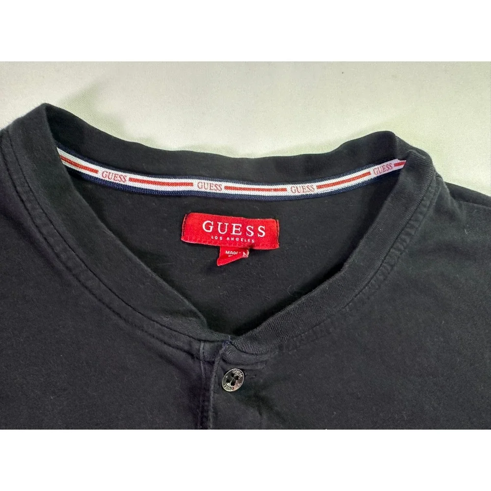 Guess Los Angeles Men's Black Henley Shirt Short Sleeve Embossed Logo Size Large - Picture 9 of 9